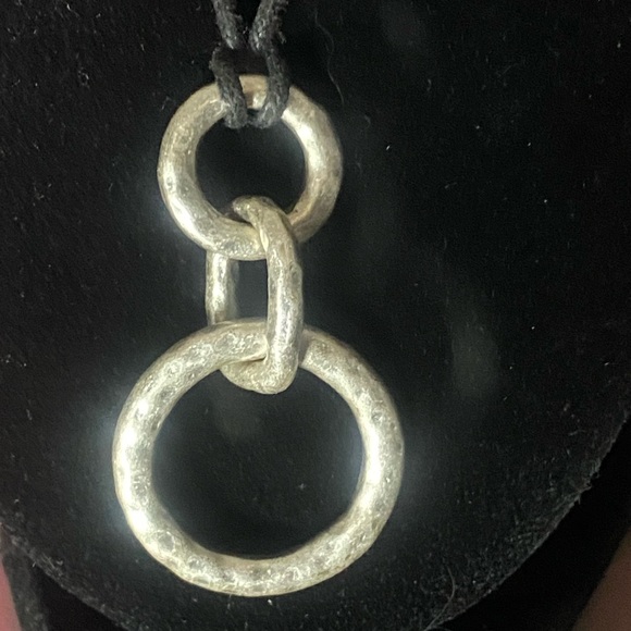 Lia Sophia Necklace - Picture 3 of 3